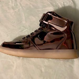 light up shoes size 7 but small for me as a 5.5.